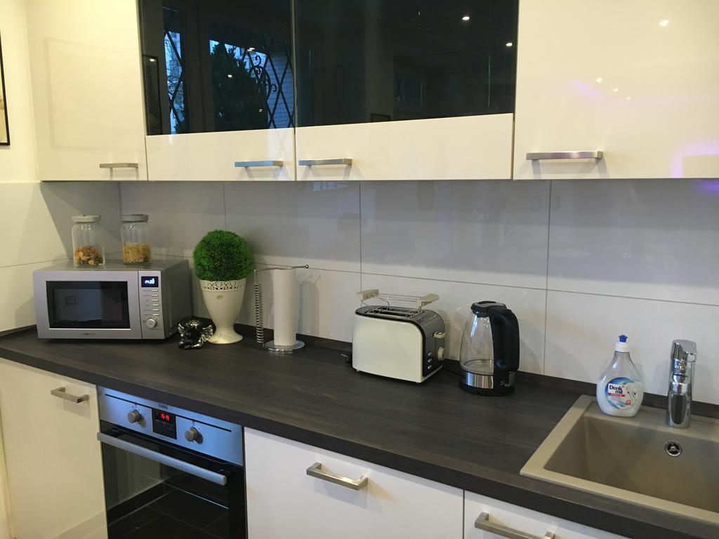 Messe Ferienwohnung Duesseldorf Oberkassel Extérieur photo